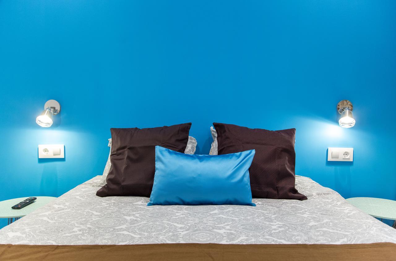 Hotel Fira Basic L'Hospitalet de Llobregat Esterno foto